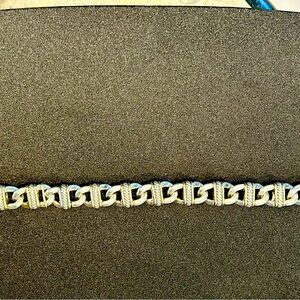 Beautiful Yurman Heavy Madison Curb Link Bracelet in 1KGold/Sterling Silver